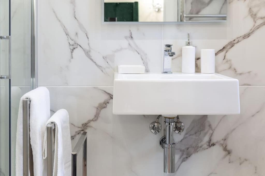Apartmán Portico D'Ottavia Lux Řím Exteriér fotografie